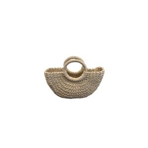 Elegant Tan Woven Handbag